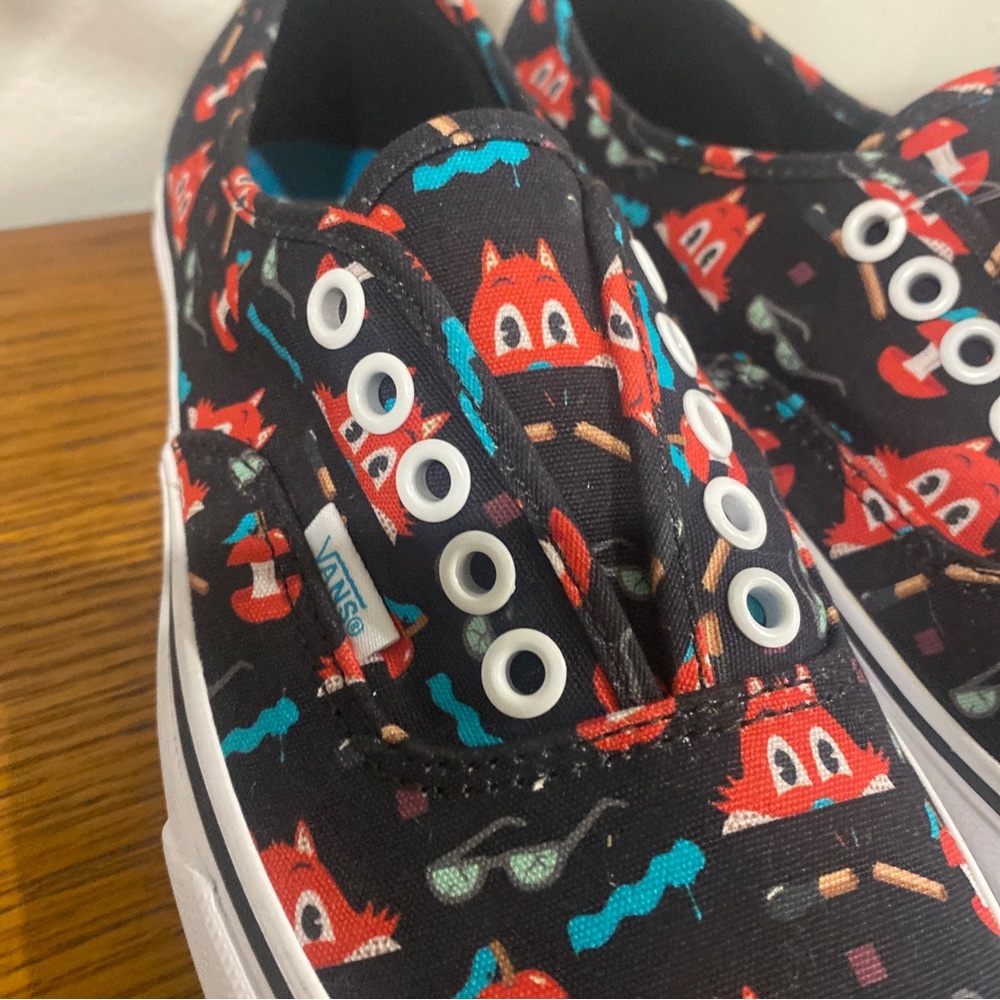 Vans Dabs Myla Black and Red fox Patterned Sneakers M7 W8.5 NWT - Picture 3 of 9